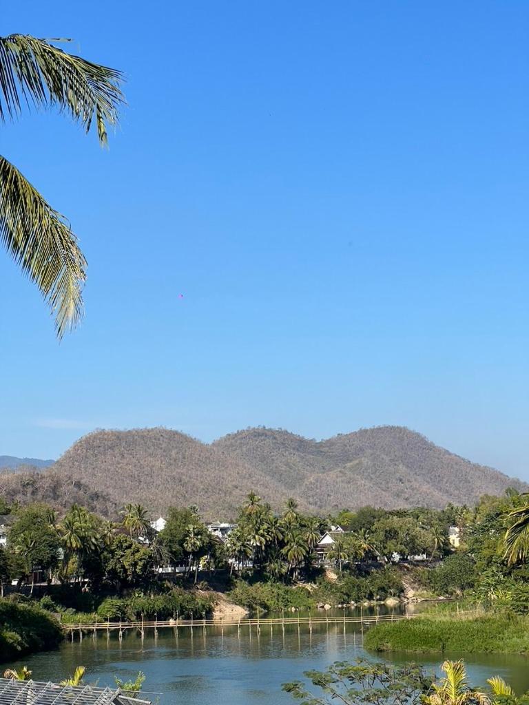 Namkhan Riverside Hotel لوانغ برابانغ المظهر الخارجي الصورة